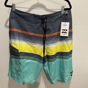 NWWT- Men’s billabong size 34 swim trunks